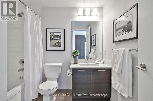 #4303 -2220 Lakeshore Blvd W, Toronto, ON - Indoor Photo Showing Bathroom
