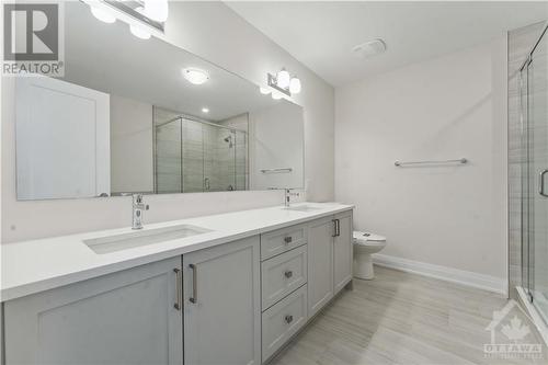724 Petanque Crescent, Ottawa, ON - Indoor Photo Showing Bathroom