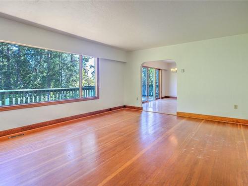 B-10087 Chemainus Rd, Chemainus, BC - Indoor Photo Showing Other Room