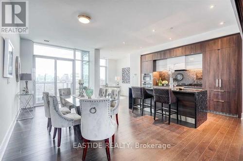 Sph10 - 1 Edgewater Drive, Toronto, ON - Indoor Photo Showing Dining Room