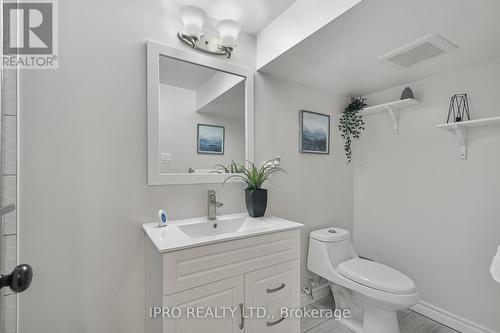 #58 -925 Bayly St, Pickering, ON - Indoor Photo Showing Bathroom