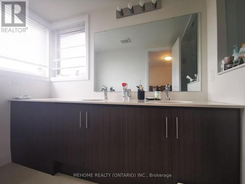150 Moneypenny Place, Vaughan, ON -  Photo Showing Bathroom