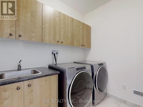 51 Red Giant Street, Richmond Hill, ON - Indoor Photo Showing Laundry Room