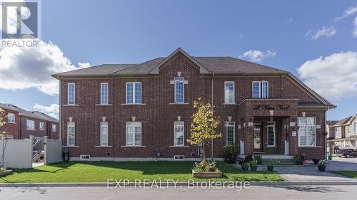 52 Titan Trail, Markham, ON - Outdoor With Facade
