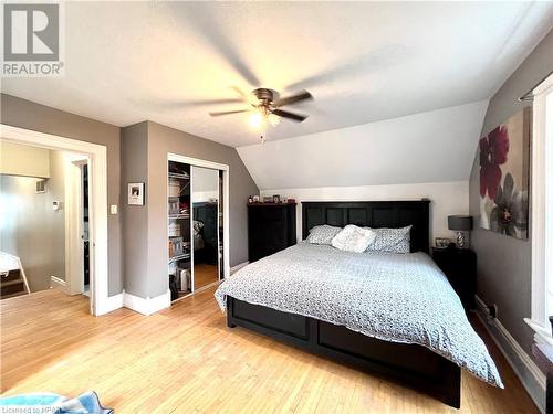 98 Elgin Avenue W, Goderich, ON - Indoor Photo Showing Bedroom