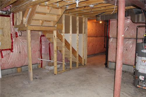 201 Echovalley Drive, Hamilton, ON - Indoor Photo Showing Basement