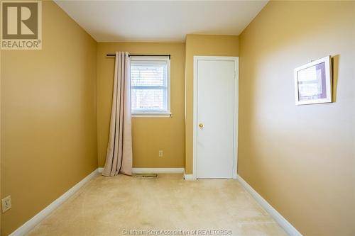 12 Simonton Drive, Chatham, ON - Indoor Photo Showing Other Room