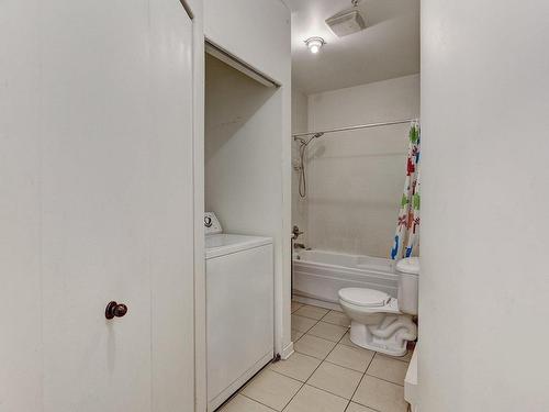 Bathroom - 301-3600 Av. Van Horne, Montréal (Côte-Des-Neiges/Notre-Dame-De-Grâce), QC - Indoor