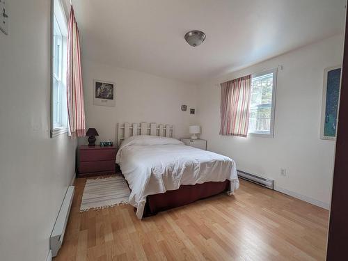 Bedroom - 76 Rue De La Falaise N., Saint-Denis-De La Bouteillerie, QC - Indoor Photo Showing Bedroom