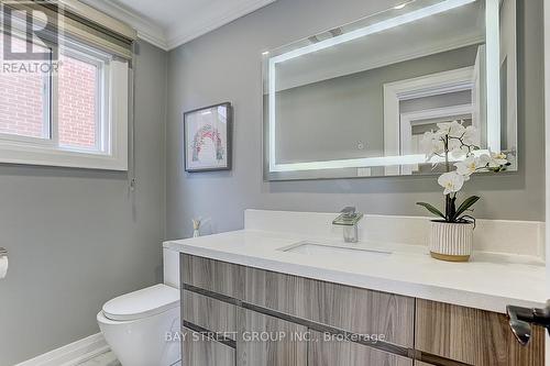 225 Risebrough Crct, Markham, ON - Indoor Photo Showing Bathroom