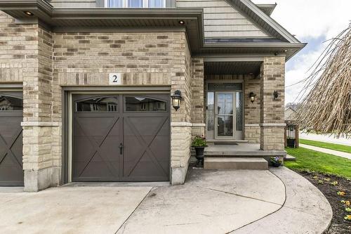 2 Mulberry Lane, Grimsby, ON - Outdoor