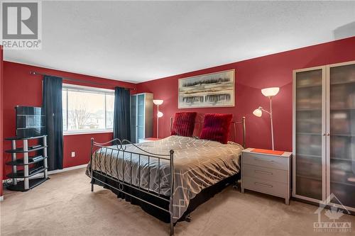 2219 Brockstone Crescent, Ottawa, ON - Indoor Photo Showing Bedroom