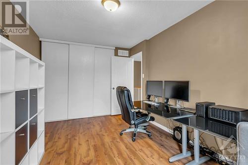 2219 Brockstone Crescent, Ottawa, ON - Indoor Photo Showing Other Room