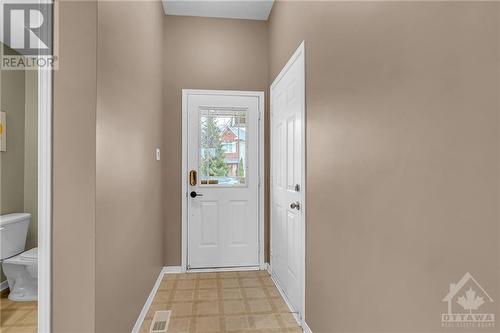 2219 Brockstone Crescent, Ottawa, ON - Indoor Photo Showing Other Room