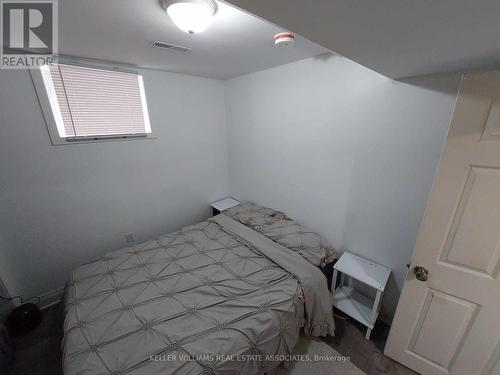 7 Maria (Lower) Street, St. Catharines, ON - Indoor Photo Showing Bedroom