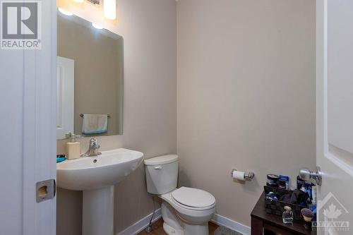 804 Sendero Way, Stittsville, ON - Indoor Photo Showing Bathroom