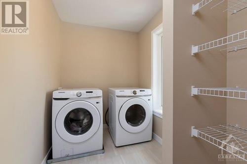 804 Sendero Way, Stittsville, ON - Indoor Photo Showing Laundry Room