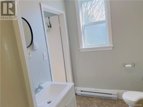 146 Wentworth Street, Saint John, NB - Indoor Photo Showing Bathroom