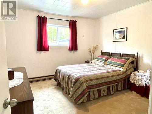 55 Pickett Avenue, Centreville, NL - Indoor Photo Showing Bedroom