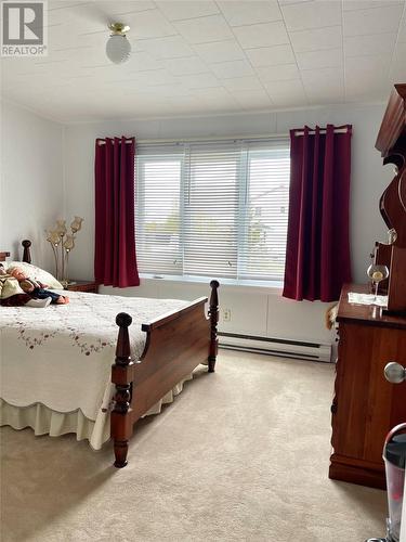 55 Pickett Avenue, Centreville, NL - Indoor Photo Showing Bedroom