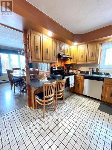 55 Pickett Avenue, Centreville, NL - Indoor Photo Showing Kitchen