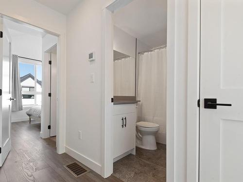 1039 Boxcar Close, Langford, BC - Indoor Photo Showing Bathroom