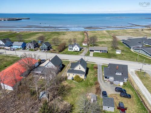 8378 Highway 1, Meteghan, NS 