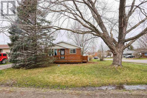 6 Chicora Cres, Sault Ste. Marie, ON - Outdoor