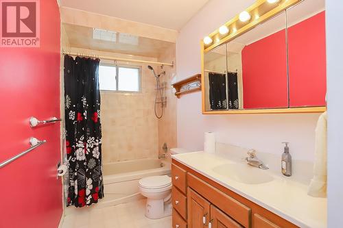 6 Chicora Cres, Sault Ste. Marie, ON - Indoor Photo Showing Bathroom