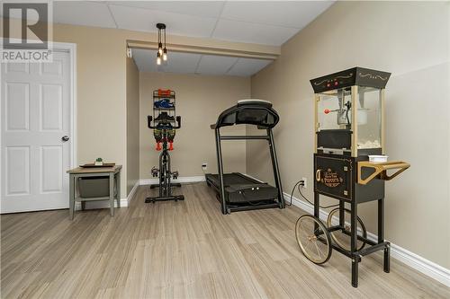 91 Laurier E, Azilda, ON - Indoor Photo Showing Gym Room