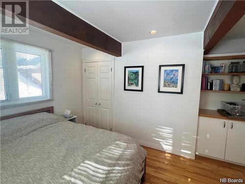 1670 Queen Elizabeth Drive, Bathurst, NB - Indoor Photo Showing Bedroom
