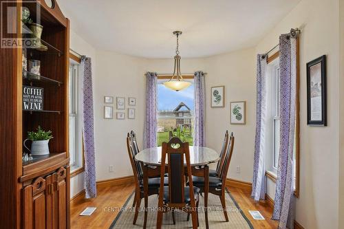 79 Maple View Rd, Quinte West, ON - Indoor Photo Showing Dining Room