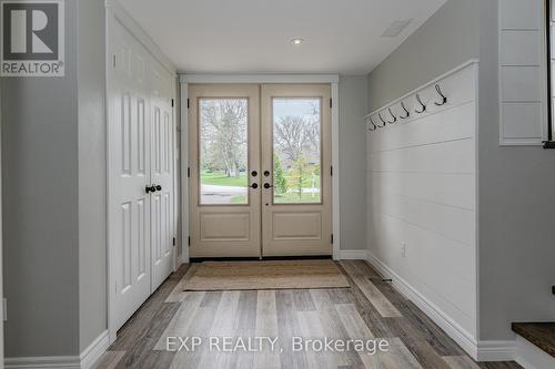 9 Coachman Cres, Hamilton, ON - Indoor Photo Showing Other Room