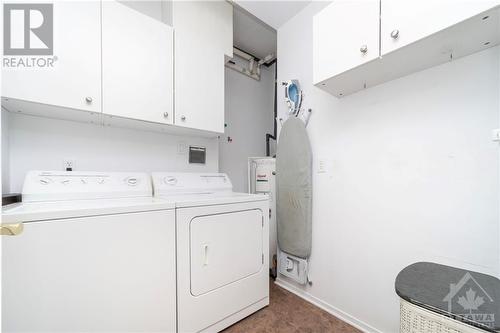 200 Lafontaine Avenue Unit#1705, Ottawa, ON - Indoor Photo Showing Laundry Room