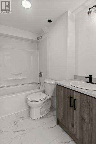 3 St. Laurent Street, St.John'S, NL - Indoor Photo Showing Bathroom