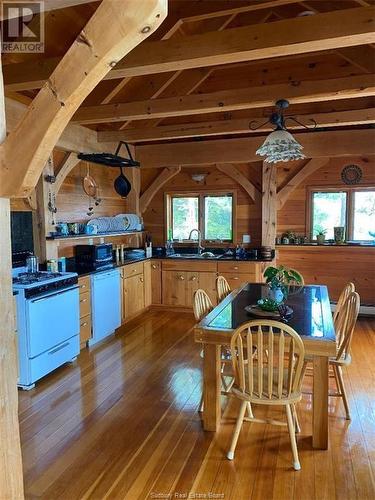 1 Butterfields Narrow Lake Matinenda, Blind River, ON - Indoor Photo Showing Dining Room