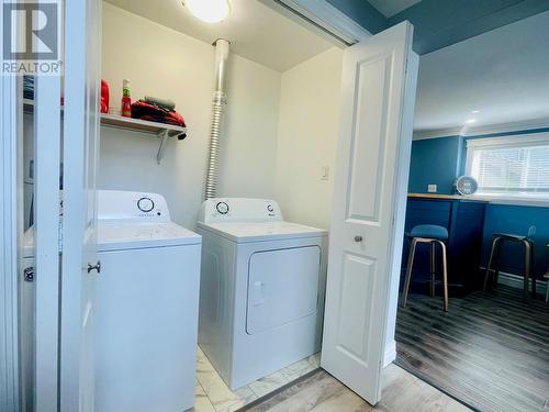 50 Oaken Drive, Kelligrews, NL - Indoor Photo Showing Laundry Room
