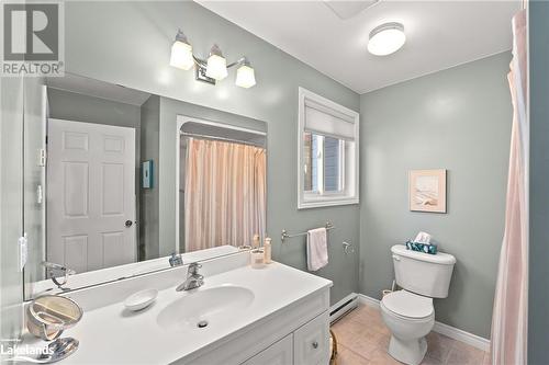 4-piece primary ensuite bathroom - 1257 Sir Sams Road, Haliburton, ON - Indoor Photo Showing Bathroom