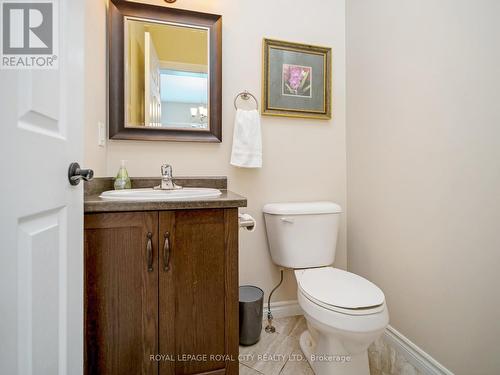 104 Winston St, Guelph/Eramosa, ON - Indoor Photo Showing Bathroom