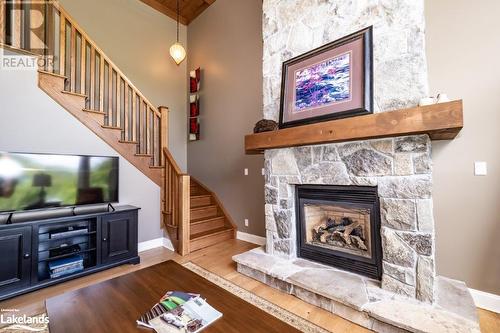 3876 Muskoka 118 Road W Unit# Sandfield 1 Week 3, Port Carling, ON - Indoor Photo Showing Living Room With Fireplace