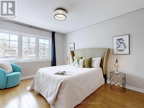 30 Bush Ridges Ave, Richmond Hill, ON - Indoor Photo Showing Bedroom