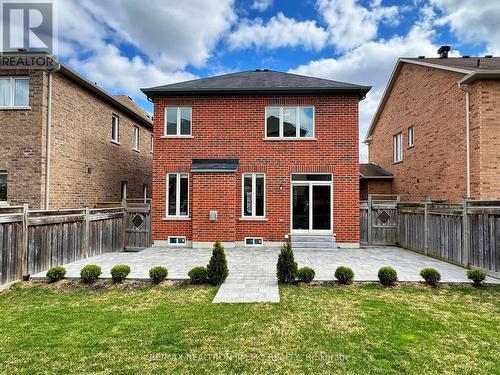 30 Bush Ridges Ave, Richmond Hill, ON - Outdoor With Exterior
