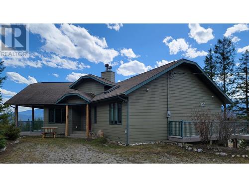 2360/2380 95 Highway, Spillimacheen, BC - Outdoor