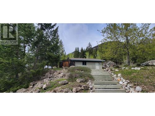 2360/2380 95 Highway, Spillimacheen, BC - Outdoor