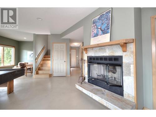 2360/2380 95 Highway, Spillimacheen, BC - Indoor With Fireplace