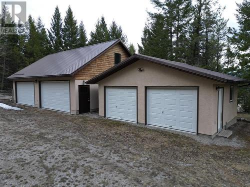 2360/2380 95 Highway, Spillimacheen, BC - Outdoor With Exterior