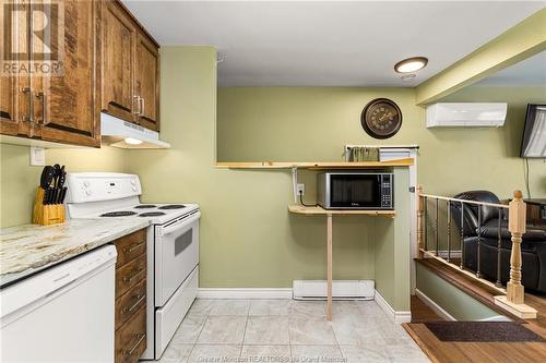 219 Buckingham Ave, Riverview, NB - Indoor Photo Showing Kitchen