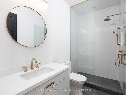 45 Smithwood Dr, Toronto, ON - Indoor Photo Showing Bathroom