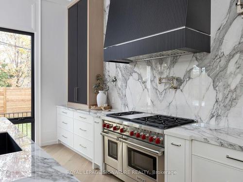 45 Smithwood Dr, Toronto, ON - Indoor Photo Showing Kitchen With Upgraded Kitchen