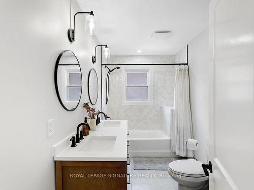 213 Bell St, Port Colborne, ON - Indoor Photo Showing Bathroom